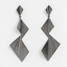 Upload an image to the Gallery viewer, PROPORTIONS EARRINGS
