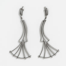 Upload an image to the Gallery viewer, LILIES EARRINGS

