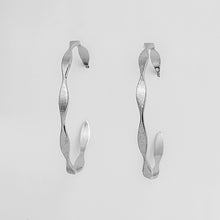Upload an image to the Gallery viewer, OSCILLATION EARRINGS
