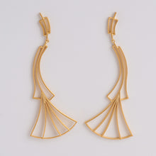 Upload an image to the Gallery viewer, LILIES EARRINGS
